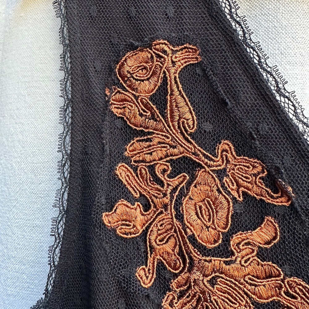 Women’s sleeveless shell - Picture 2 of 6
